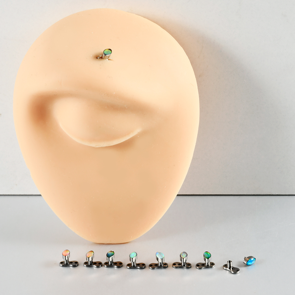 めねじ式ボディピアスジュエリー、チタンフラッシュフィルム、オ - Body Jewelry Dermal のレビューと価格