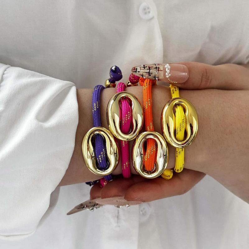 1個 ファッション性のあるマルチカラーの豚鼻ブレスレット 調 - Body Jewelry Nose のレビューと価格